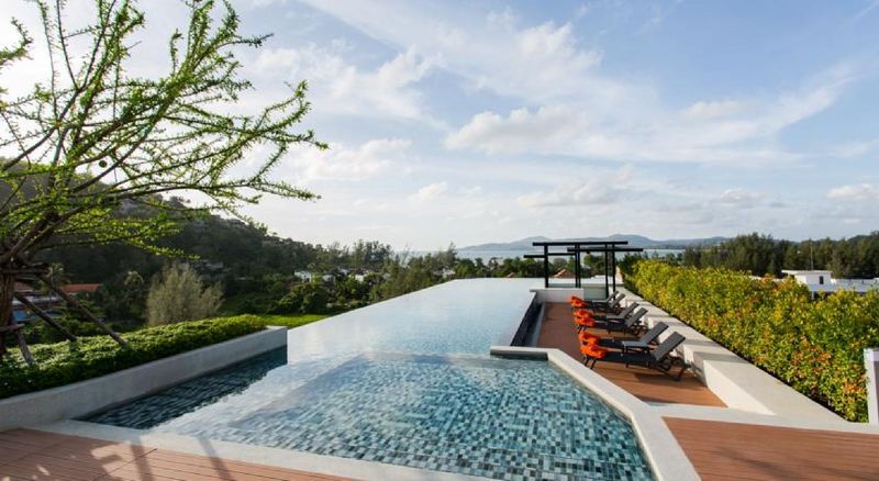 هتل 6th Avenue Surin Beach