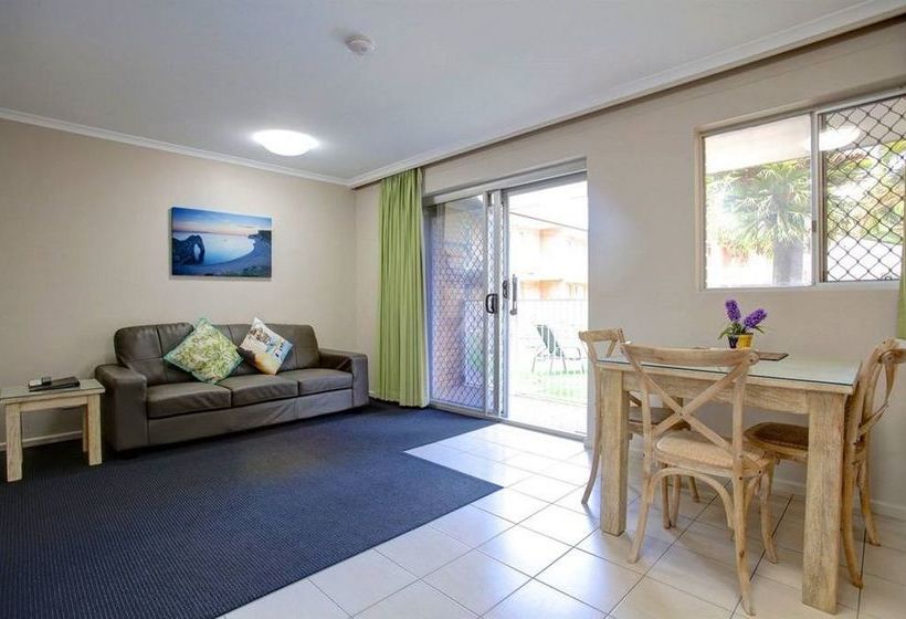 בית מלון כפרי Beachpark Apartments Coffs Harbour