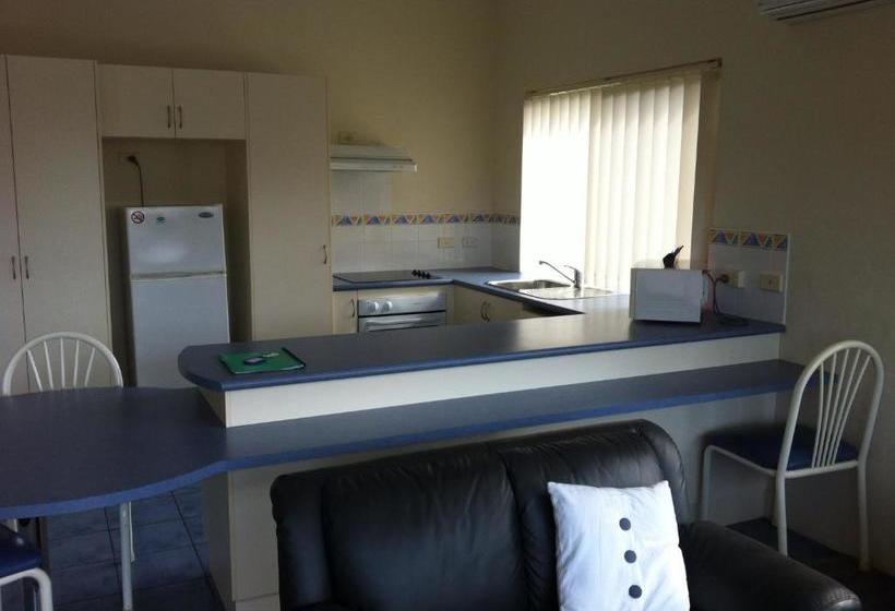 호텔 Bluewater Apartments