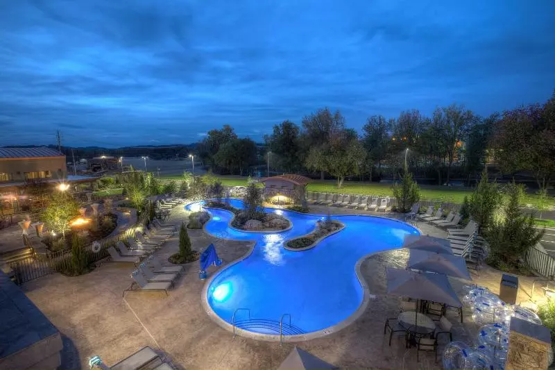 ホテル Courtyard By Marriott Pigeon Forge