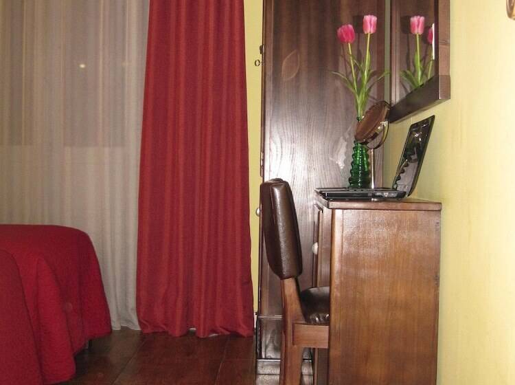 Hotelli Faria Guimares Porto Centro