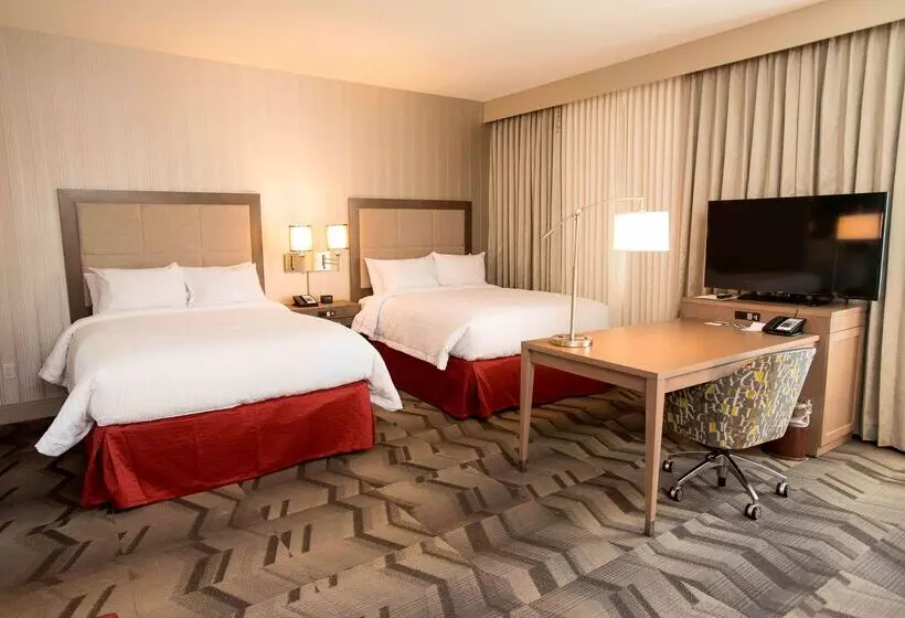 ホテル Hampton Inn & Suites By Hilton Thunder Bay