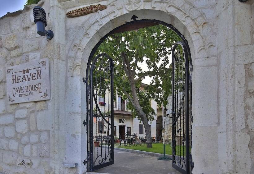 בית מלון כפרי Heaven Cave House   Razziya Evi