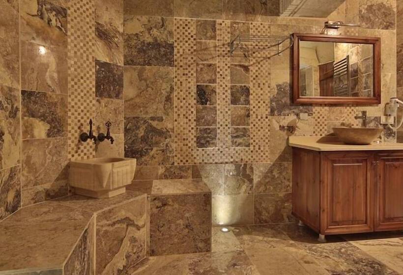 בית מלון כפרי Heaven Cave House   Razziya Evi