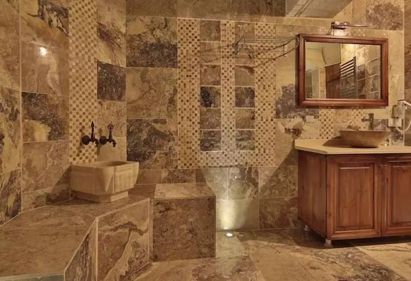 هتل Heaven Cave House   Razziya Evi