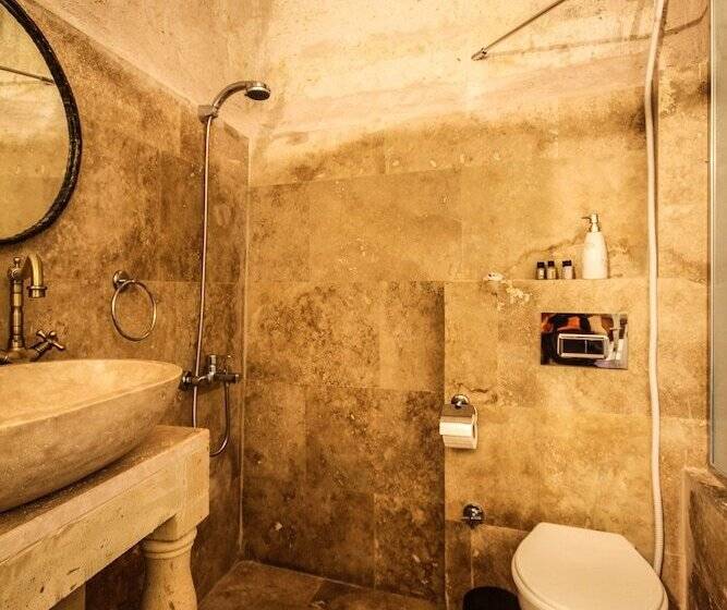 בית מלון כפרי Heaven Cave House   Razziya Evi