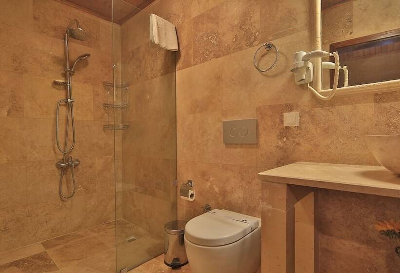 בית מלון כפרי Heaven Cave House   Razziya Evi