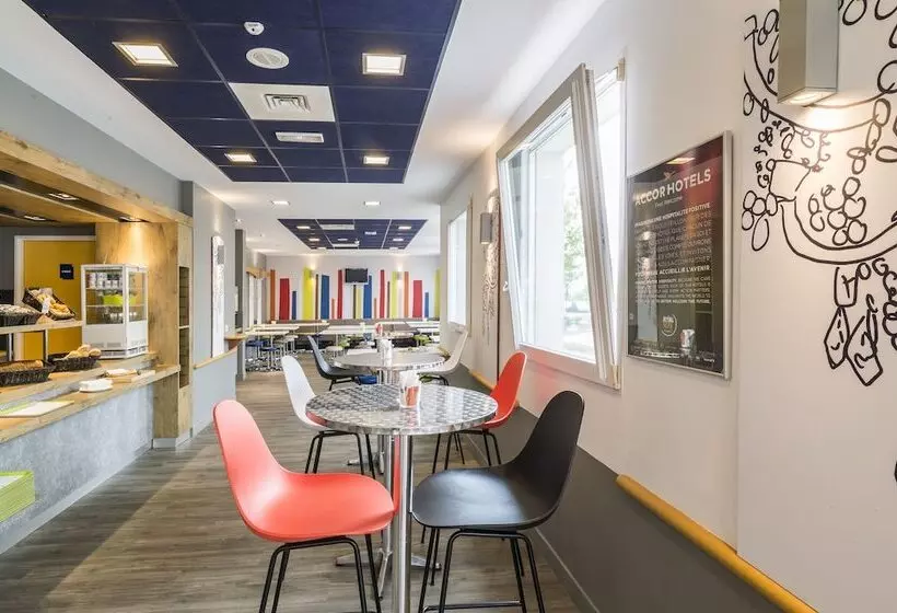 ホテル Ibis Budget Marne La Vallee Val D Europe