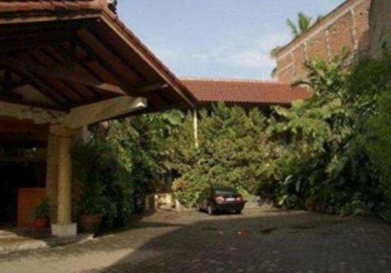 בית מלון כפרי Le Aries Garden Boutique