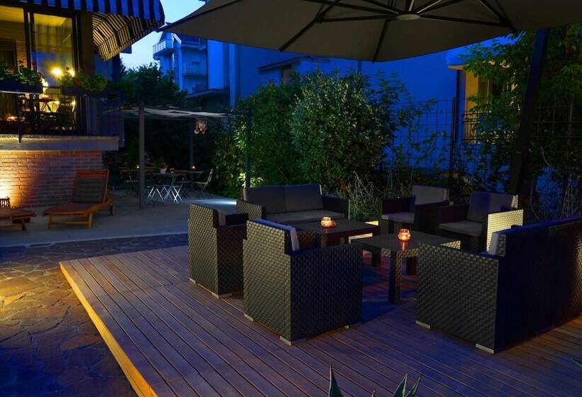 בית מלון כפרי Loretta & Dependance