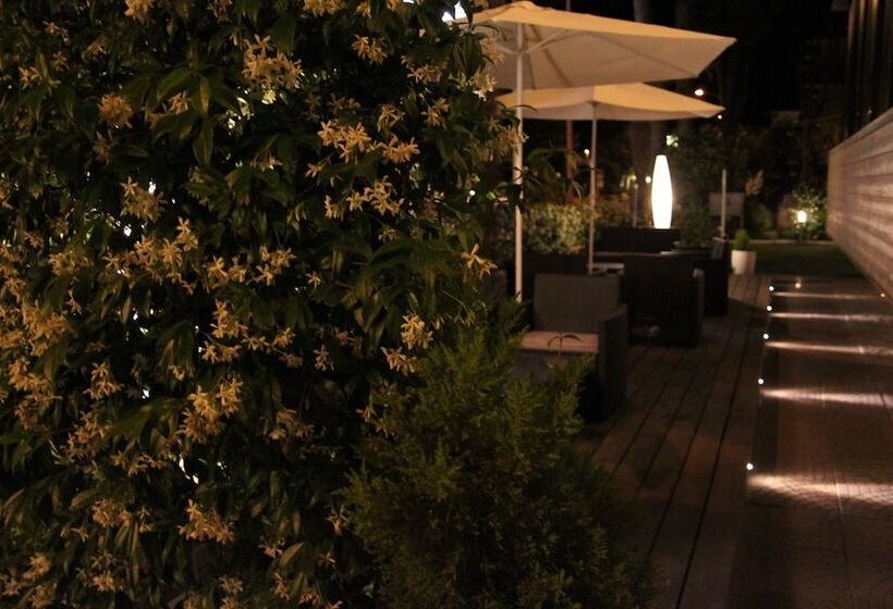 בית מלון כפרי Loretta & Dependance