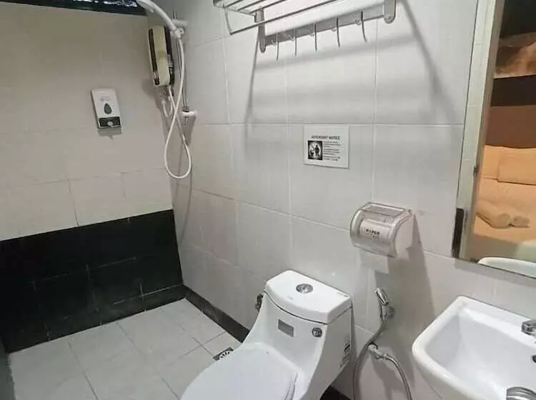 One Point Hotel   Rh Plaza