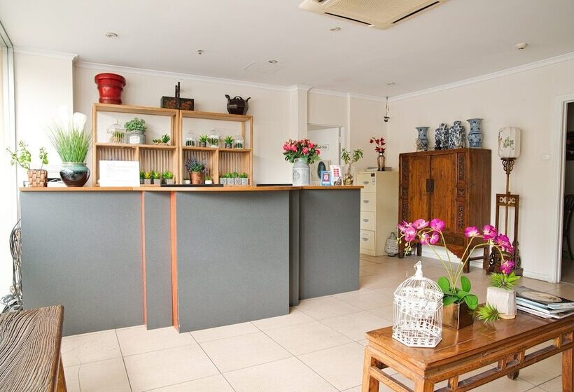 酒店 Regency Apartments