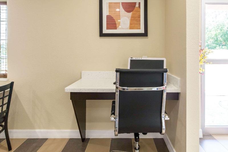 호텔 Scottish Inns & Suites Spring Houston North