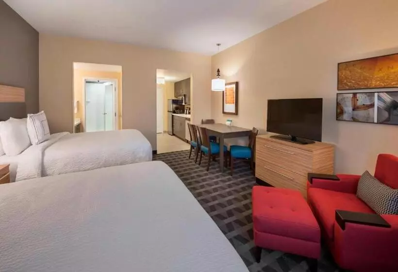 Hotelli Towneplace Suites By Marriott Ottawa Kanata