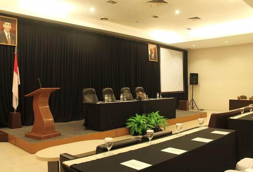 فندق Wiltop By Bencoolen