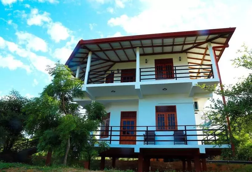 Lake Villa Resort