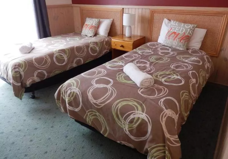 モーテル Mountain View Motor Inn & Holiday Lodges