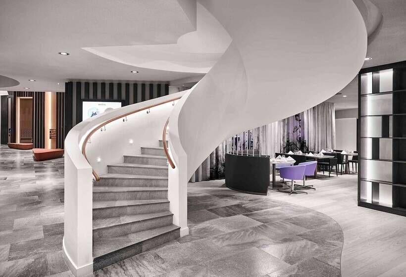 Novotel Moscow Kievskaya