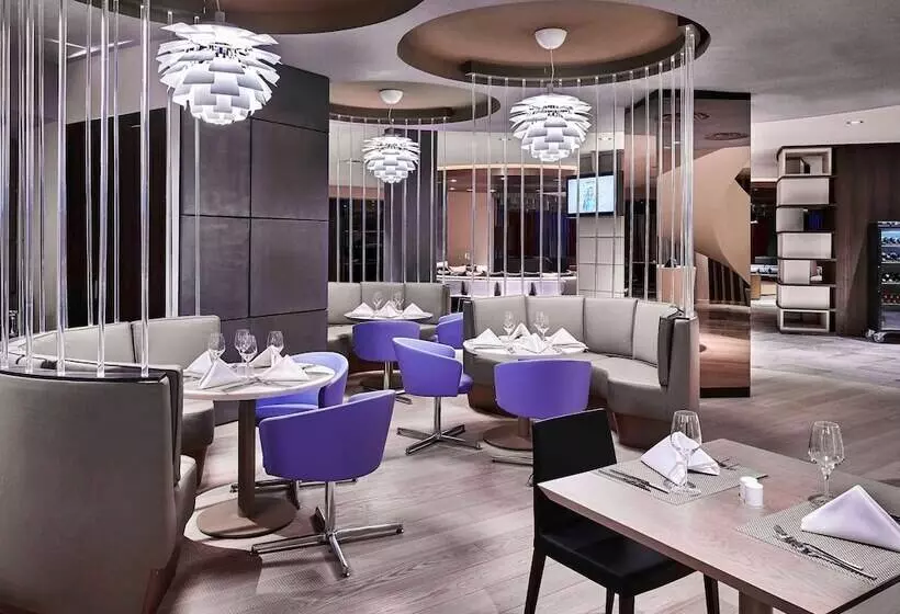Novotel Moscow Kievskaya