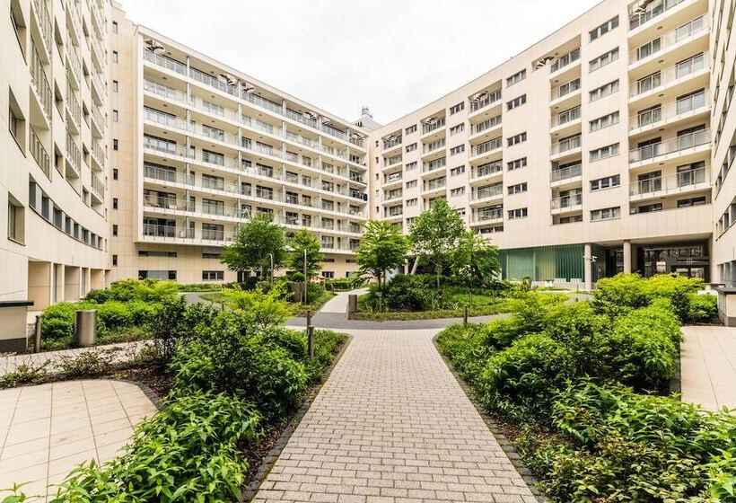 Apartment Oxygen By Your Freedom