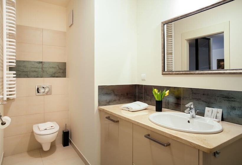 Apartment Oxygen By Your Freedom