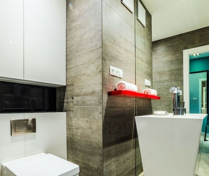 Apartment Oxygen By Your Freedom