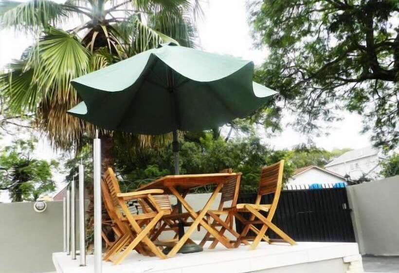 펜션 At Blackwood Guesthouse