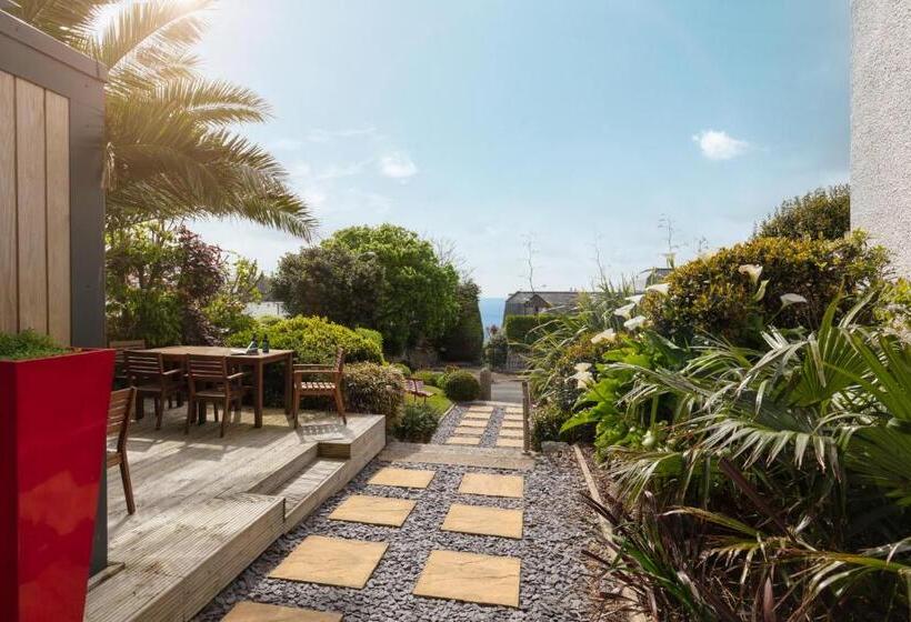 ペンション Chelsea House