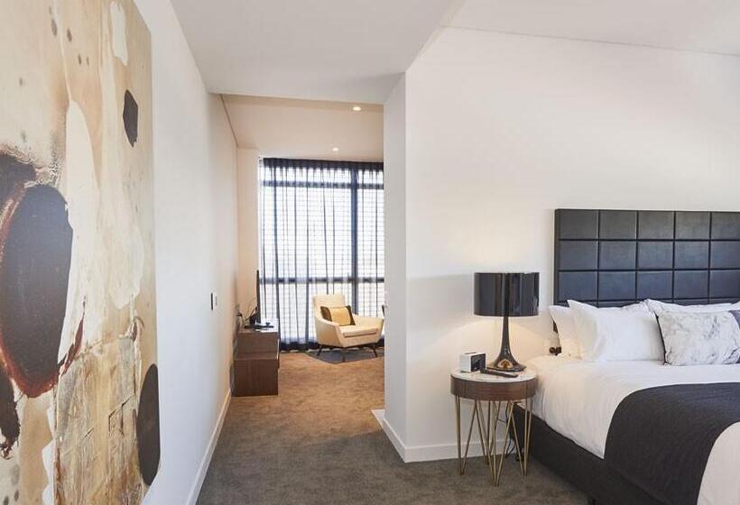 Silkari Suites At Chatswood