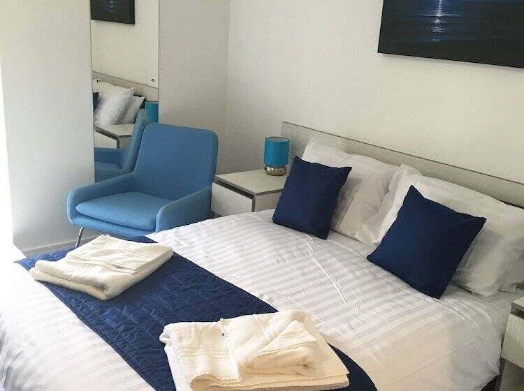 The Jean Muir Student Village