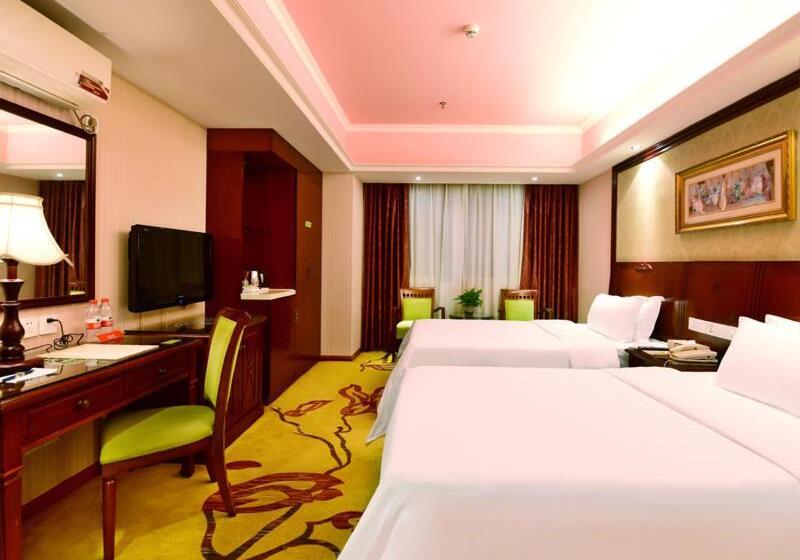 Vienna Hotel Shenzhen Railway Station