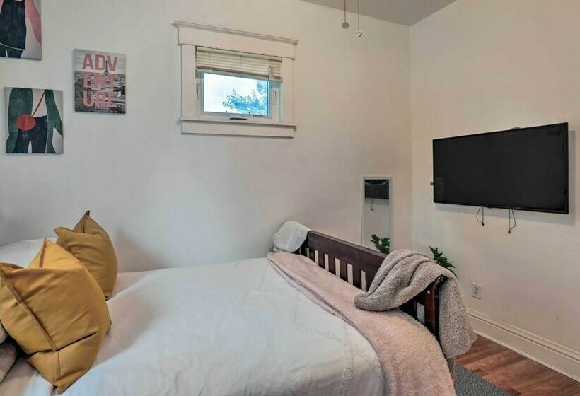 Aldan Home ~ 9 Mi To Downtown Philadelphia