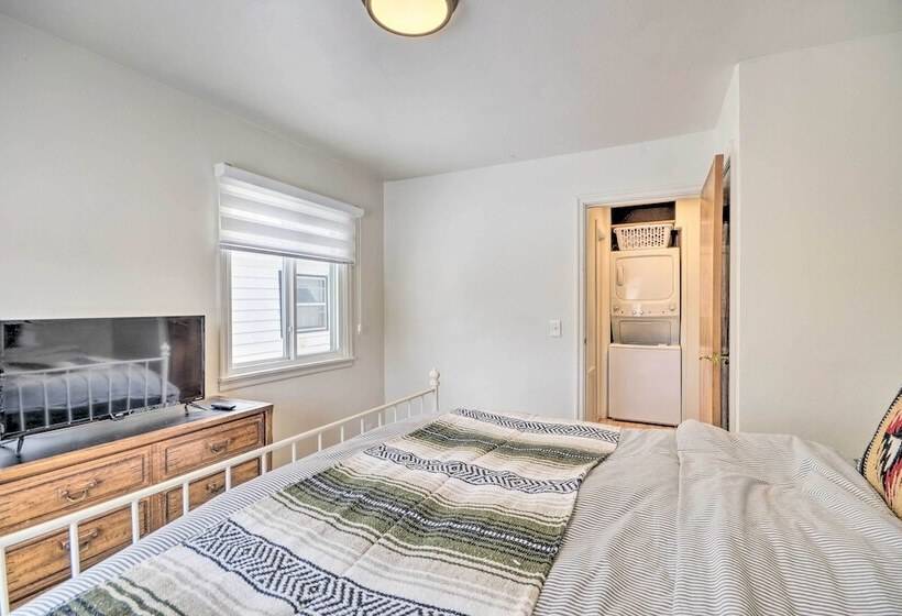 Beautiful Thermopolis Home W/ Private Yard & Grill