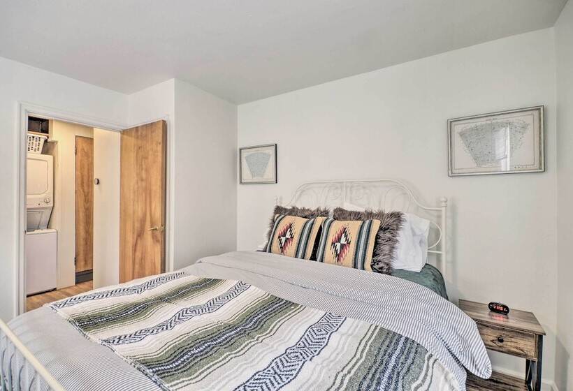 Beautiful Thermopolis Home W/ Private Yard & Grill