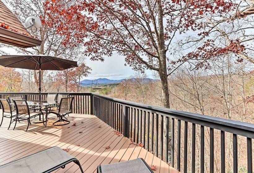 Blue Ridge Mtns Cabin W/ Deck & Game Room!