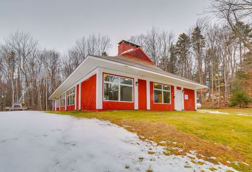 Three Bears Cabin Btwn Mt Snow & Stratton Mtn!