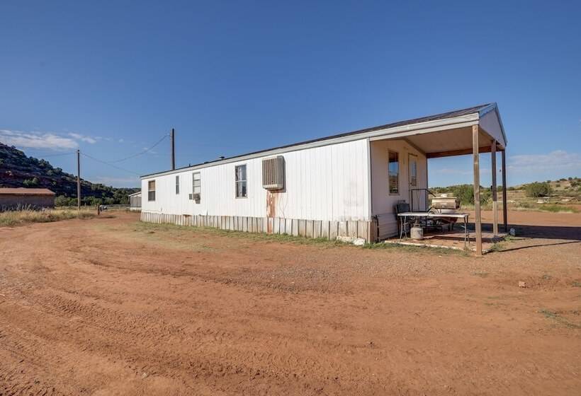 Charming Santa Rosa Home W/ Mountain Views & Porch