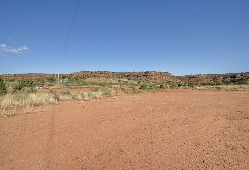 Charming Santa Rosa Home W/ Mountain Views & Porch