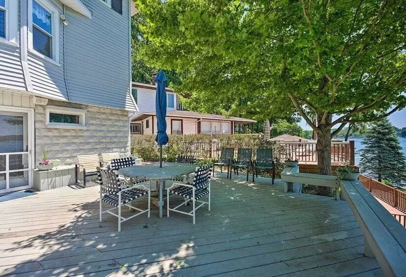 Corey Lake Home, 7 Mi To Swiss Valley Ski Resort!