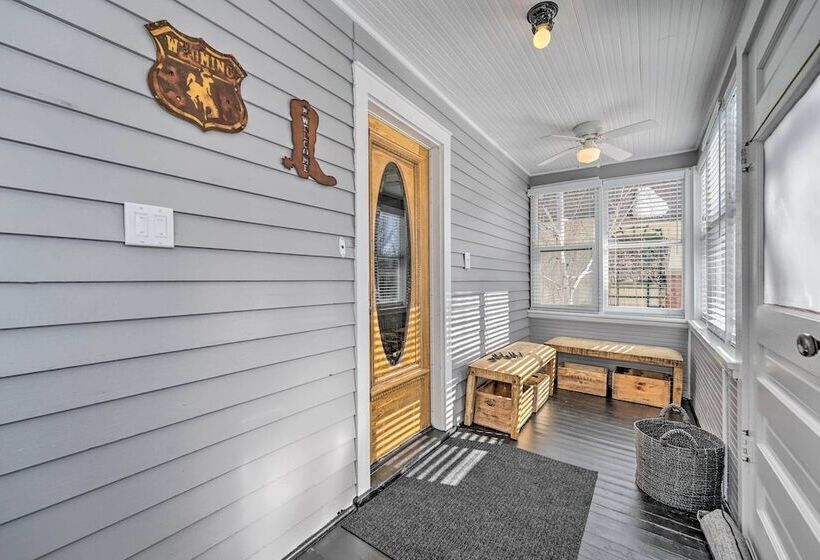 Cozy Laramie Retreat W/ Private Yard Near Uw!