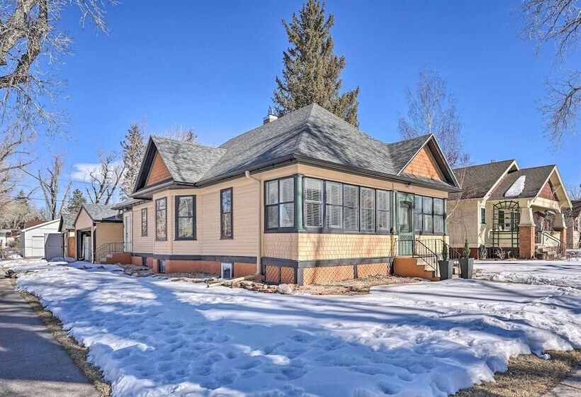 Cozy Laramie Retreat W/ Private Yard Near Uw!