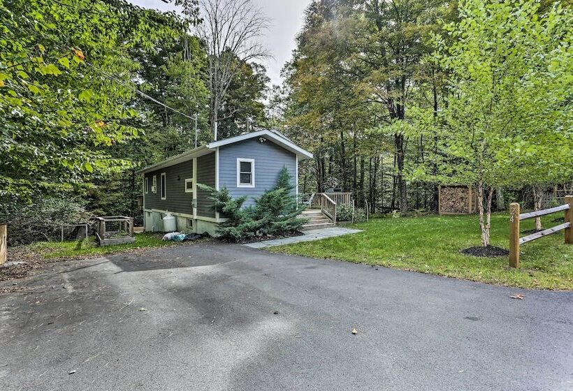 Cozy White Lake Home W/ Patio, Deck & Grill!