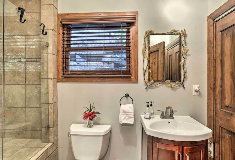 Downtown Park City Vacation Rental Near Ski Lift!