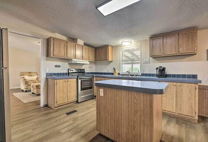 Family Friendly San Marcos Home Close To Tsu!