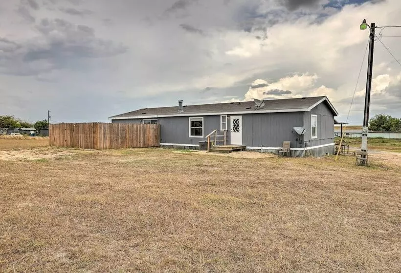 Family Friendly San Marcos Home Close To Tsu!