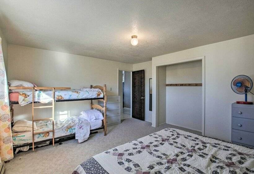 Fish Haven Home On Bear Lake: Community Beach