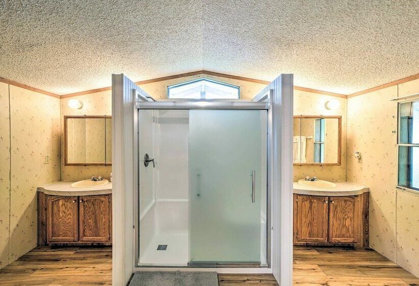 Bernice Fishing Retreat ~ 1 Mi To Grand Lake!