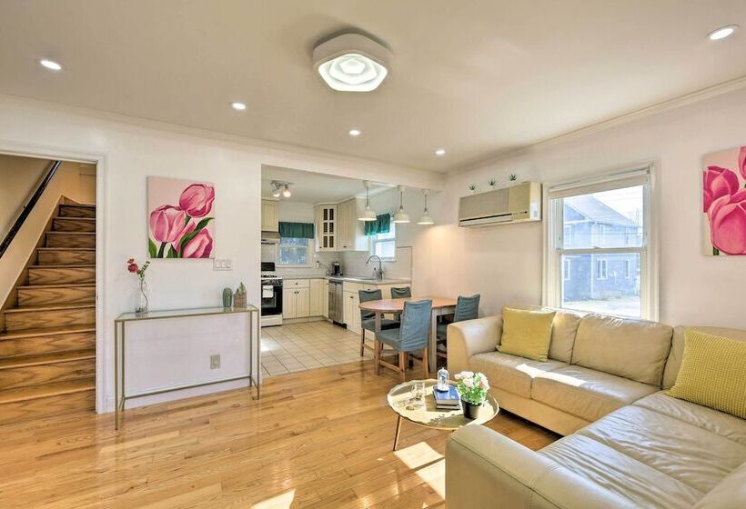 Glen Head Home W/ Yard ~ 28 Mi To Nyc