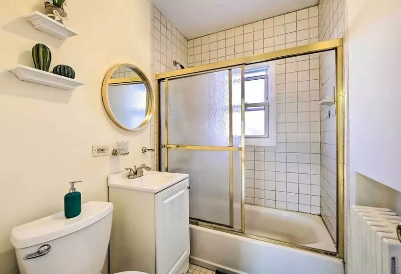 Glen Head Home W/ Yard ~ 28 Mi To Nyc